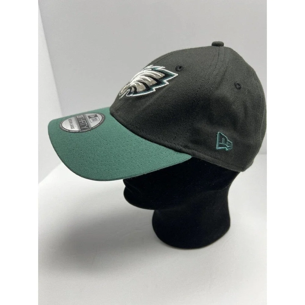 New Era Men’s Philadelphia Eagles Ball Cap Two Tone Size Medium Large New